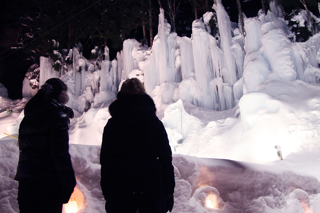 幻想的な銀世界 冬の雪景色が楽しめる岐阜県の雪まつり 氷まつり Hiroba