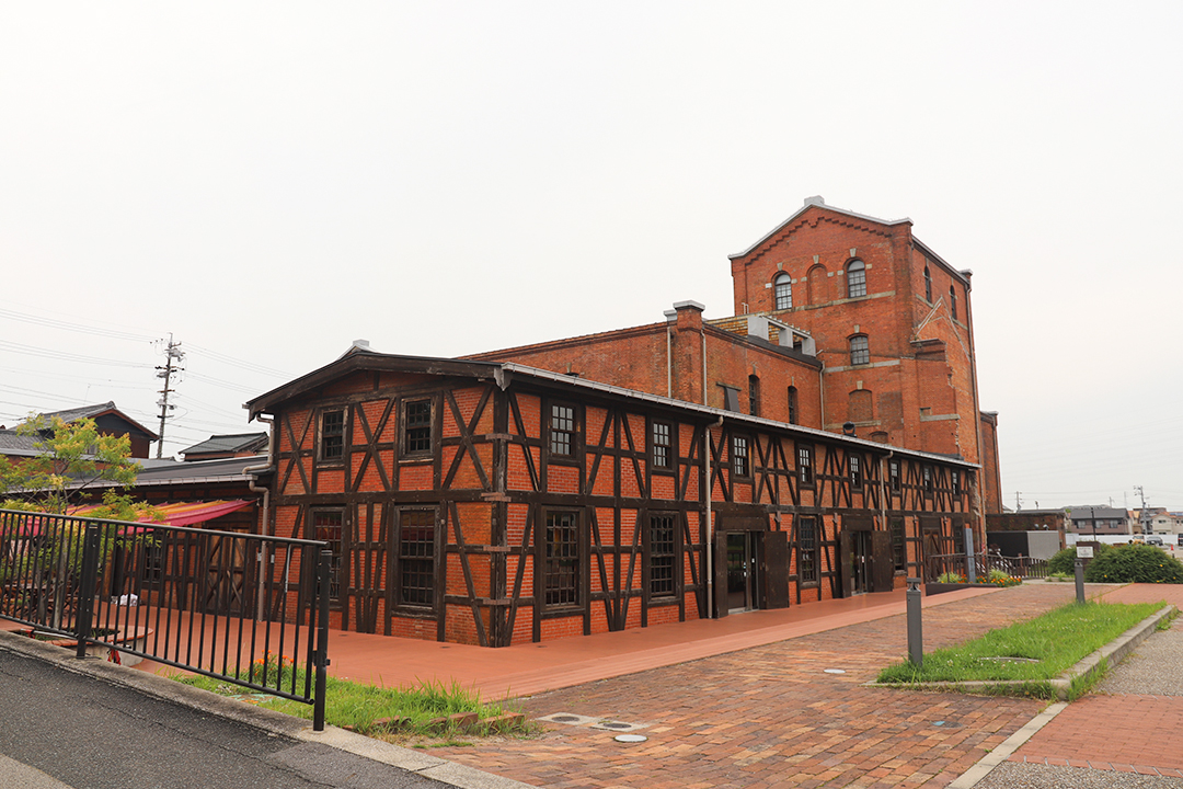 半田赤レンガ建物,ガイドツアー,カブトビール,試飲,半田市,愛知,地ビール