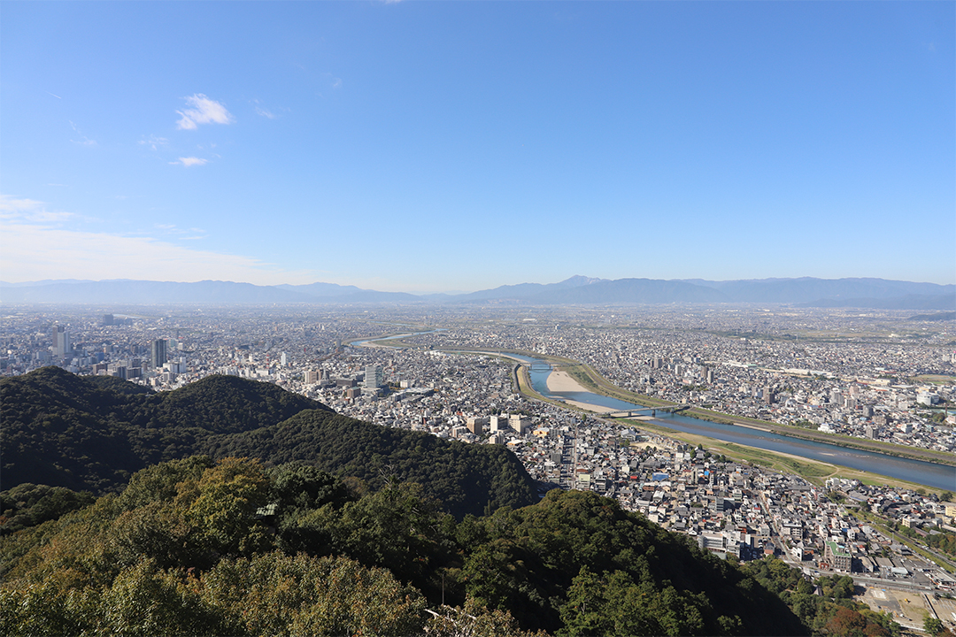 金華山,ロープウェー,リス村,岐阜城,夜景,ライトアップ