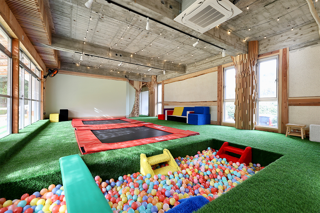 グランピング,愛知,岐阜,三重,ツリーハウス,菰野,いちご狩り,BBQ,ペット