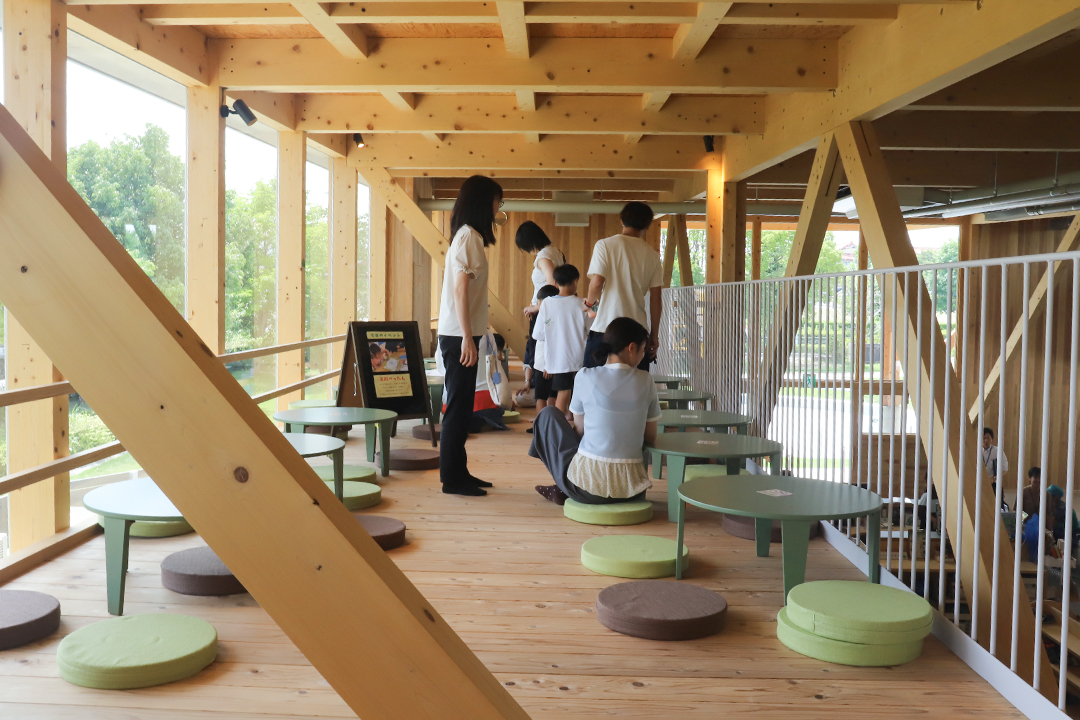 愛知健康の森公園,スタバ,あいち健康の森公園,リニューアル,室内遊び場,大府